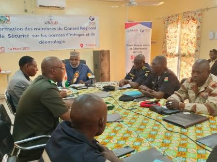 Les membres du Conseil Régional de Sécurité de Tillabéri en atelier de formation sur ‘’les normes d’éthique et de déontologie’’